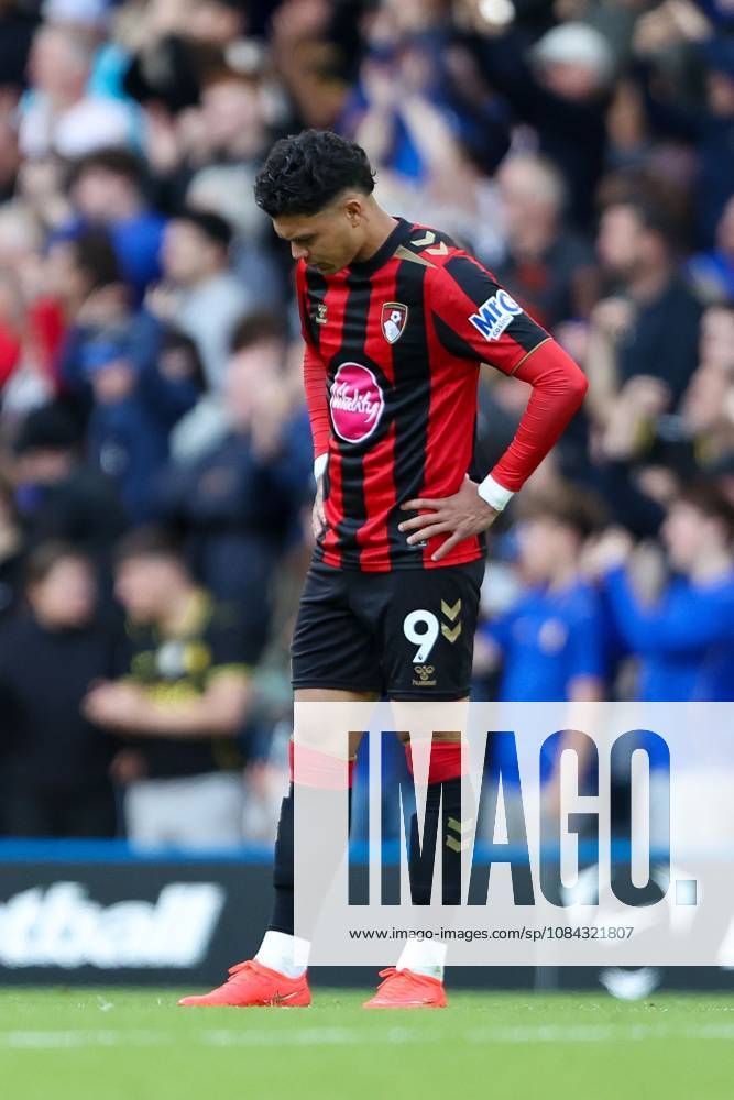 Evanilson of AFC Bournemouth dejected after Joao Pedro of Chelsea (not pictured) scores his team s third goal of the match Chelsea v AFC Bournemouth, Premier League, Football, Stamford Bridge, London, UK, 10 10 2026, England - 10 Oct 2026London Stamford Bridge England United Kingdom