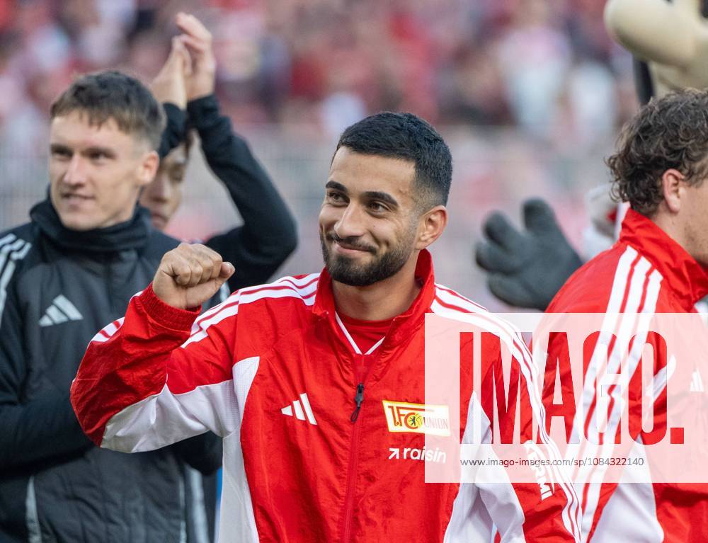 Fußball, Herren, Saison 2026 2027, 1. Bundesliga (5. Spieltag), 1. FC Union Berlin - SV 07 Elversberg, Livan Burcu (1. FC Union Berlin), Jubel nach dem Abpfiff, 10.10.2026,