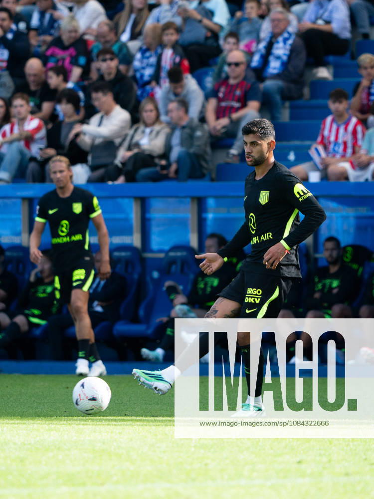 ESP: LaLiga EA Sports Deportivo Alaves v Atletico Madrid Cristian Romero of Atletico de Madrid during LaLiga EA Sports between Deportivo Alaves v Atletico Madrid played at Mendizorroza Stadium in Vitoria-Gasteiz on October 10, 2026 in Spain VITORIA GASTEIZ Spain Futbol