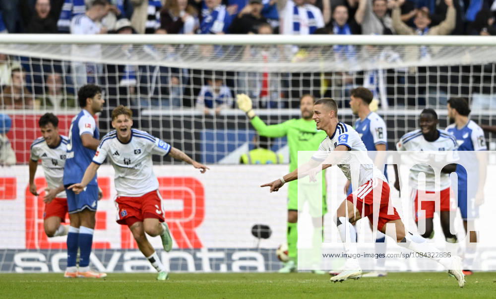 TOR zum 2:3 Miro Muheim Hamburger SV HSV (28) Torjubel TSG 1899 Hoffenheim vs Hamburger SV HSV 10.10.2026 DFL REGULATIONS PROHIBIT ANY USE OF PHOTOGRAPHS AS IMAGE SEQUENCES AND OR QUASI-VIDEO TSG 1899 Hoffenheim vs Hamburger SV HSV