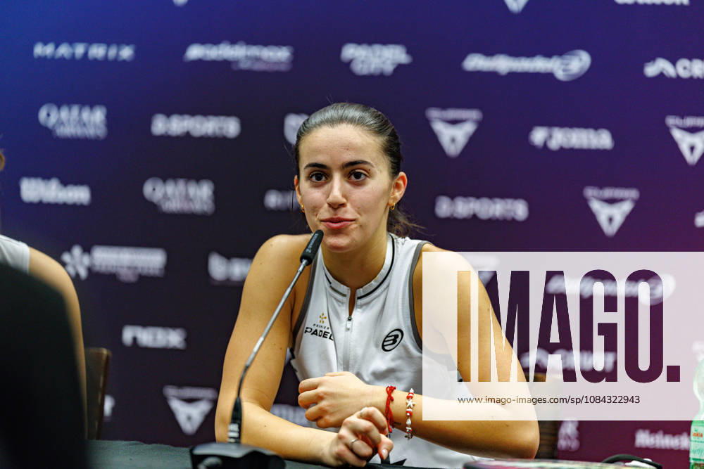DÜSSELDORF, GERMANY - 10 OCTOBER 2026: Image shows press conference, PK, Pressekonferenz with Claudia Fernandez Sanchez (ESP) during CUPRA Germany Premier Padel P2 2026 Day 7: Semifinals at CASTELLO Düsseldorf on 10 10 2026 in Düsseldorf, Germany. Germany