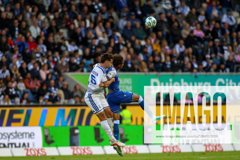 GER, Fussball, Herren, 3. Liga, Saison 2026 2027, MSV Duisburg - TSG Hoffenheim II Lex Tyger Lobinger (MSV) und Valentin Lässig (TSG II) im Kampf um den Ball