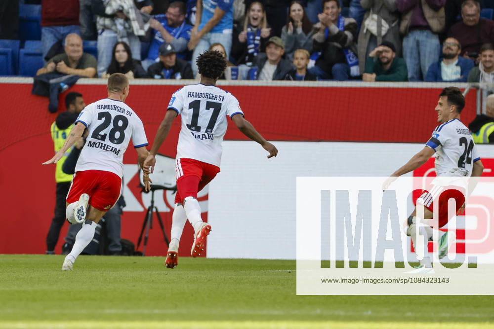 Torjubel Hamburger SV beim 2:3 durch Miro Muheim (Hamburger SV, 28), Freude, Begeisterung, positive Emotionen, Torerfolg , Deutschland, Fussball, 1. Bundesliga, 5.Spieltag, 2026 2027, TSG Hoffenheim vs. Hamburger SV, 10.10.2026, Sinsheim SNP Arena Deutschland