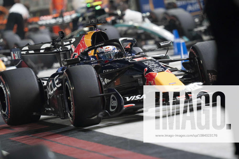 FORMULA 1 SINGAPORE AIRLINES SINGAPORE GRAND PRIX 2026 Max Verstappen (NED) 3 Red Bull Racing in parc ferme after qualifying during the Formula 1 Singapore Airlines Singapore Grand Prix 2026, Round 17 of the 2026 Formula 1 World Championship, WM, Weltmeisterschaft from 9th - 11th October 2026 at the Marina Bay Street Circuit, Singapore. Credit: Robbie Hoad Every Second Media Editorial use only. All images are copyright Every Second Media Limited. No images may be reproduced without prior permission.