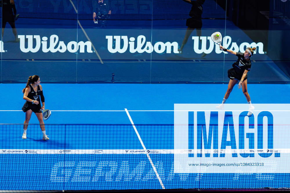 DÜSSELDORF, GERMANY - 10 OCTOBER 2026: Image shows Beatriz Gonzalez Fernandez (ESP) and Paula Josemaria Martin (ESP) during CUPRA Germany Premier Padel P2 2026 Day 7: Semifinals at CASTELLO Düsseldorf on 10 10 2026 in Düsseldorf, Germany. Germany