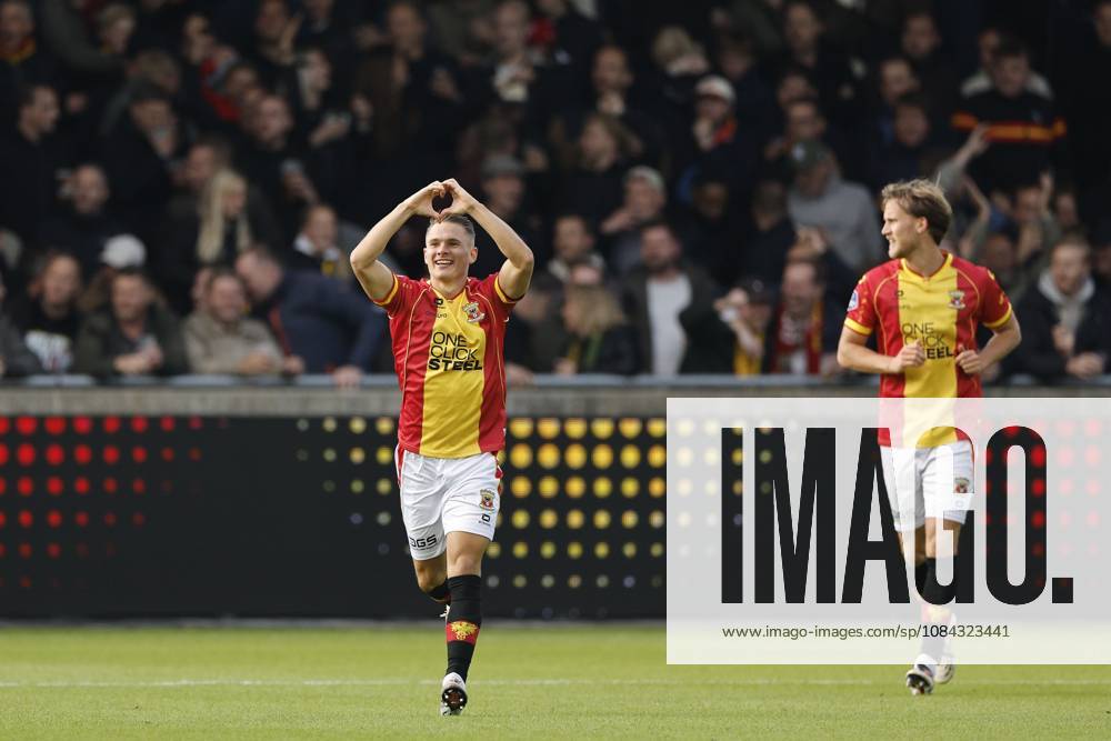 DEVENTER - Mathis Suray of Go Ahead Eagles celebrates 1-1 during the Dutch Eredivisie match between Go Ahead Eagles and Sparta Rotterdam at De Adelaarshorst on October 10, 2026, in Deventer, the Netherlands. BART STOUTJESDIJK ANP Eredivisie 2026 27 ANPxSportx IVx 572032083 originalFilename: 572032083