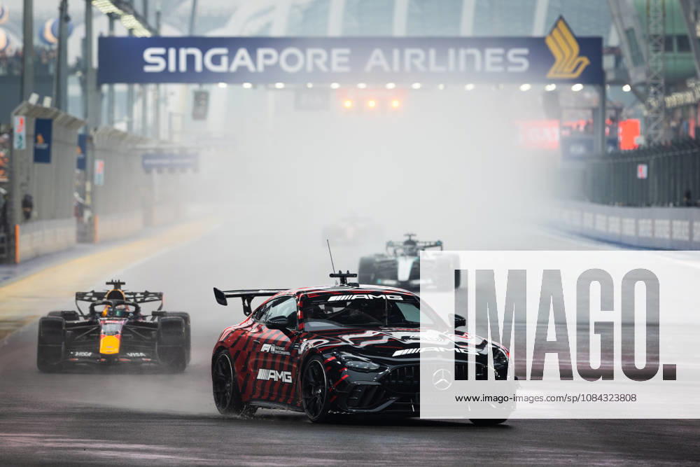 F1 - SINGAPORE GRAND PRIX 2026 Safety Car during the 2026 Formula 1 Singapore Grand Prix, 17th round of the 2026 Formula One World Championship, WM, Weltmeisterschaft from October 9 to 11, 2026 on the Marina Bay Street Circuit, in Singapore, Singapore - SingaporeSingapore