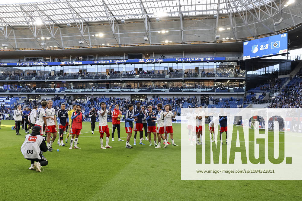 Hamburger SV nach dem Spiel bei den Fans , Deutschland, Fussball, 1. Bundesliga, 5.Spieltag, 2026 2027, TSG Hoffenheim vs. Hamburger SV, 10.10.2026, Sinsheim SNP Arena Deutschland