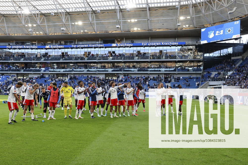 Hamburger SV nach dem Spiel bei den Fans , Deutschland, Fussball, 1. Bundesliga, 5.Spieltag, 2026 2027, TSG Hoffenheim vs. Hamburger SV, 10.10.2026, Sinsheim SNP Arena Deutschland