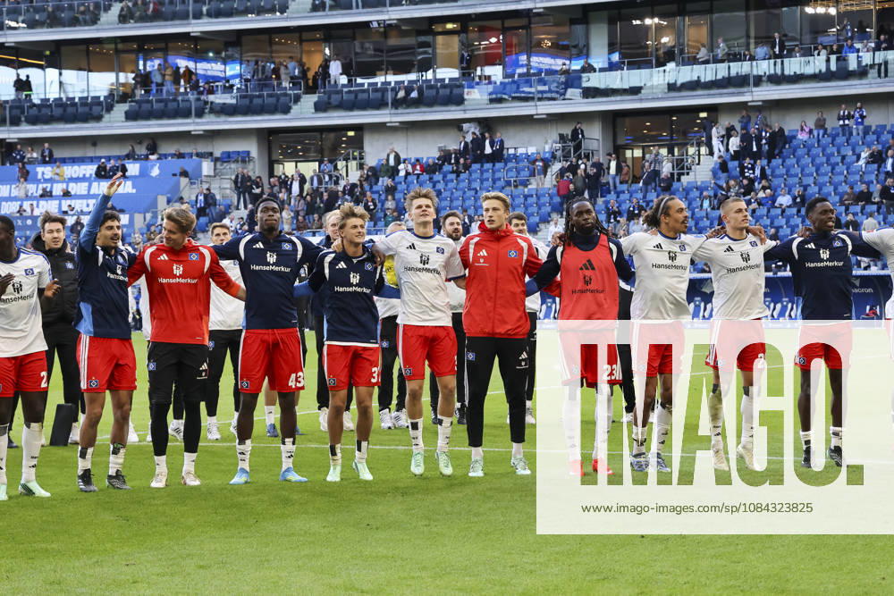 Hamburger SV nach dem Spiel bei den Fans , Deutschland, Fussball, 1. Bundesliga, 5.Spieltag, 2026 2027, TSG Hoffenheim vs. Hamburger SV, 10.10.2026, Sinsheim SNP Arena Deutschland