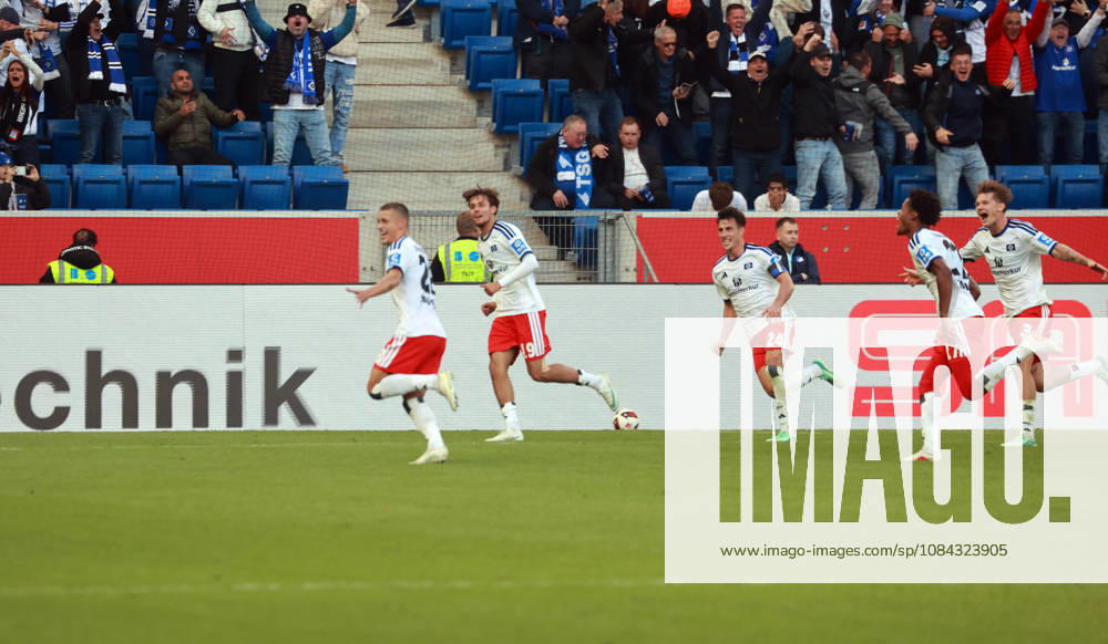 TSG 1899 Hoffenheim - Hamburger SV Deutschland, Sinsheim, 10.10.2026, Fussball, Bundesliga, Saison 2026 2027, TSG 1899 Hoffenheim - Hamburger SV: Miro Muheim (Hamburger SV); Jubel Tor 2:3 Muheim.