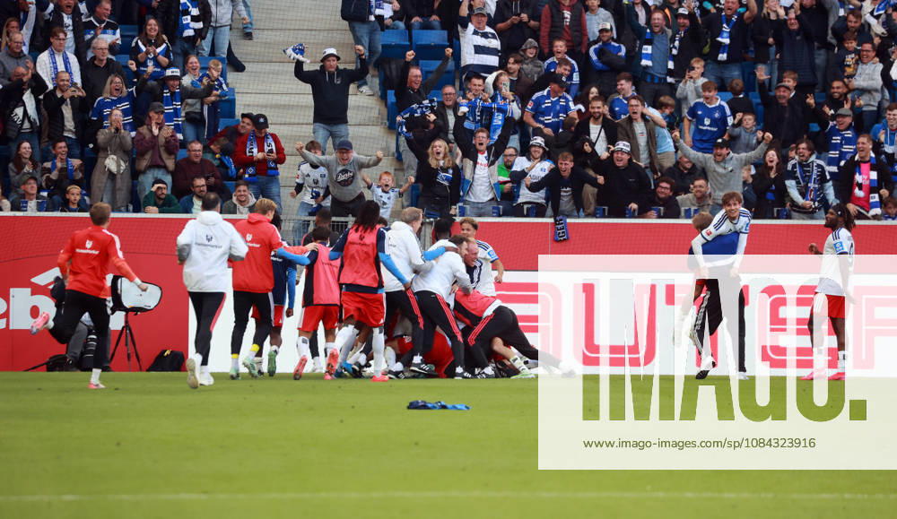 TSG 1899 Hoffenheim - Hamburger SV Deutschland, Sinsheim, 10.10.2026, Fussball, Bundesliga, Saison 2026 2027, TSG 1899 Hoffenheim - Hamburger SV: Miro Muheim (Hamburger SV); Jubel Tor 2:3 Muheim.