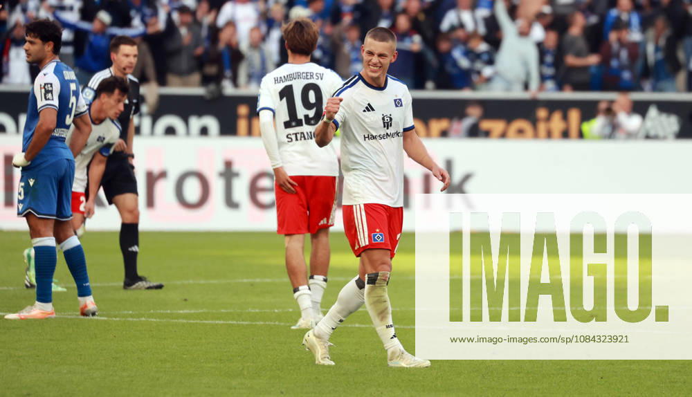 TSG 1899 Hoffenheim - Hamburger SV Deutschland, Sinsheim, 10.10.2026, Fussball, Bundesliga, Saison 2026 2027, TSG 1899 Hoffenheim - Hamburger SV: Miro Muheim (Hamburger SV).