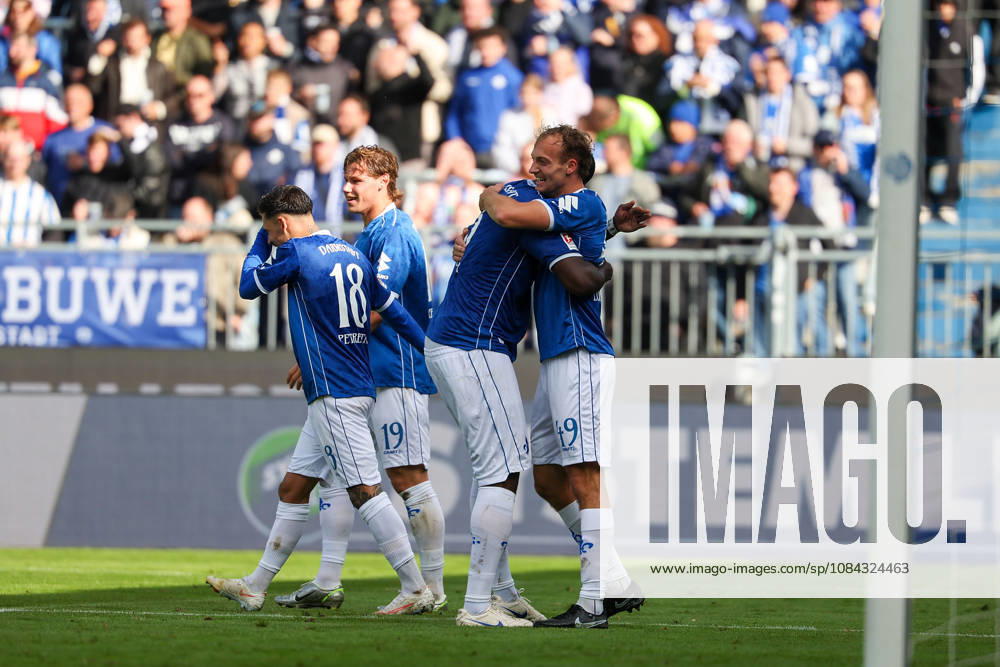 2026.10.10 Fussball 2.Bundesliga SV Darmstadt 98 - Energie Cottbus v.l.,Patric Pfeiffer (SV Darmstadt 98) and Yannik Luehrs (SV Darmstadt 98) seen celebrating after scoring goal to 3:1