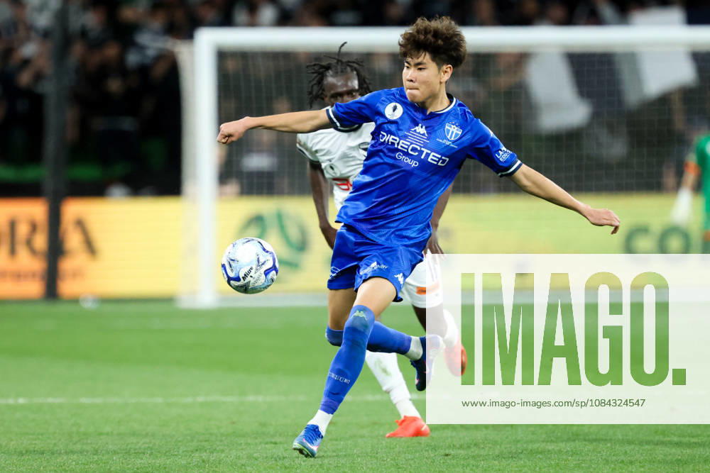 MELBOURNE, AUSTRALIA - OCTOBER 10: David Yoo of South Melbourne FC whilst playing Melbourne Victory FC during the Australia Cup Final match at AAMI Park on October 10, 2026 in Melbourne, Austr0alia. Melbourne Australia - ZUMAp121 20261010_zsp_p121_102