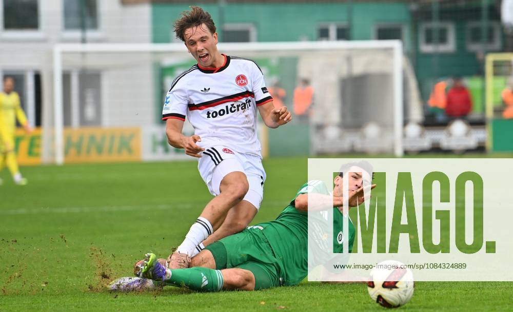 Fussball - Saison 2026 2027 - Regionalliga Bayern - 04. Spieltag: SpVgg Ansbach - 1. FC Nürnberg FCN II ( Club ) - DoGe - - Moritz Wiezorrek (17, 1. FC Nürnberg FCN II ) Ben Müller Mueller (24, SpVgg Ansbach )