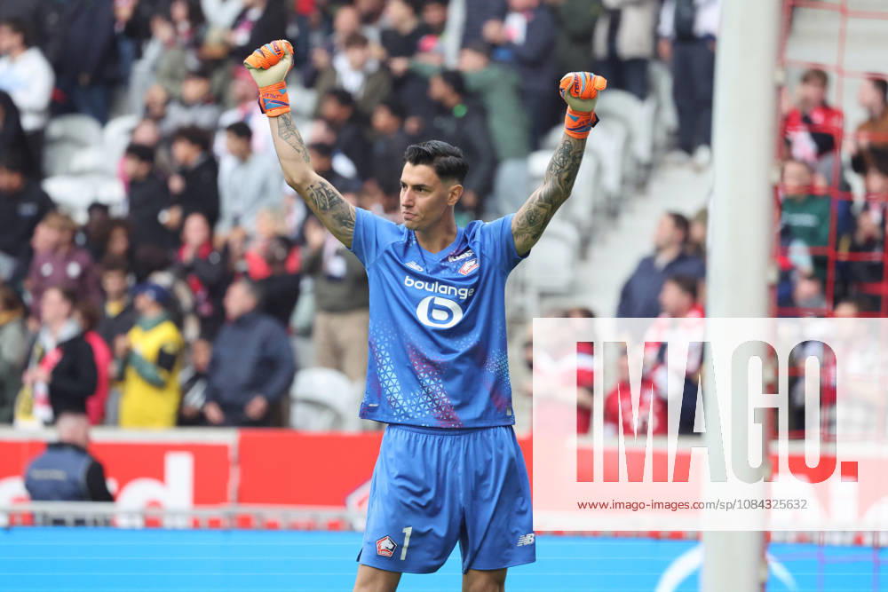 Joie de Berke ÖZER (LOSC Lille) apres le but de Dïlane BAKWA (LOSC Lille) lors du match LOSC Lille vs Le Havre, Ligue 1, Decathlon Arena stade Pierre Mauroy, le 10 octobre 2026 - photo Laurent Sanson PsnewZ
