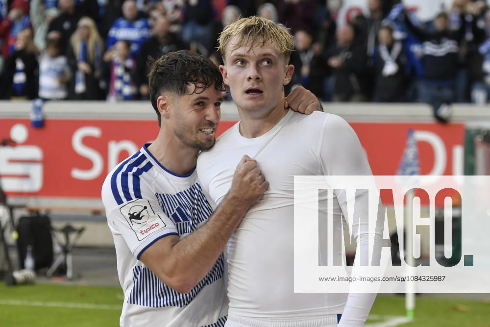 Peter Remmert (Duisburg 39) jubelt nach dem Tor zum 3:2 mit der Mannschaft 10.10.2026 ¢ Fussball ¢ MSV Duisburg vs TSG 1899 Hoffenheim II, Schauinsland-Reisen-Arena, Duisburg, DFB DFL REGULATIONS PROHIBIT ANY USE OF PHOTOGRAPHS AS IMAGE SEQUENCES AND OR QUASI-VIDEO