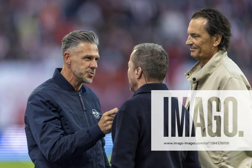 GER, Leipzig, Fussball, Bundesliga, 5. Spieltag, RB Leipzig vs. Eintracht Frankfurt im Bild v.l.: Martin Demichelis (Cheftrainer RB Leipzig), unterhaelt sich mit Lothar Matthaeus (Sky Experte), und Sebastian Hellmann (Sky Moderator), lachend, Emotion , gut gelaunt 10.10.2026, Red-Bull Arena Leipzig DFL DFB REGULATIONS PROHIBIT ANY USE OF PHOTOGRAPHS AS IMAGE SEQUENCES AND OR QUASI-VIDEO, Leipzig Red-Bull Arena Sachsen Germany