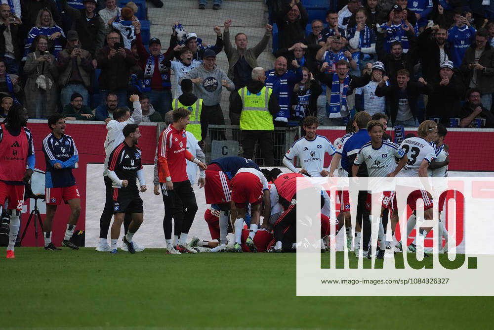 SNP Arena, Sinsheim, GER, 1.FBL, TSG Hoffenheim vs Hamburger SV , im Bild Miro Muheim (Hamburg) freut sich über das Tor zum 2:3. DFL regulations prohibit any use of photographs as image sequences and or quasi-video. (Photo by Hasan Bratic DeFodi Images) -