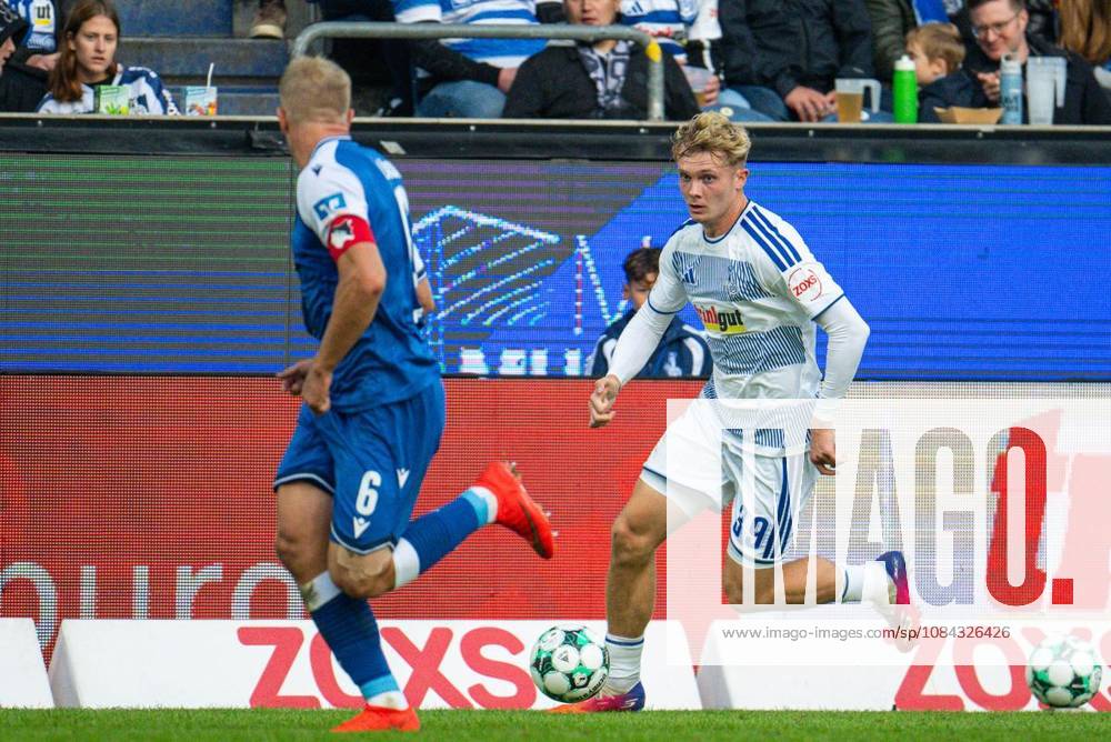 Fußball 3.Liga MSV Duisburg - TSG Hoffenheim II am 10.10.26 in der Schauinsland-Reisen Arena in Duisburg Peter Remmert ( Duisburg ) Duisburg