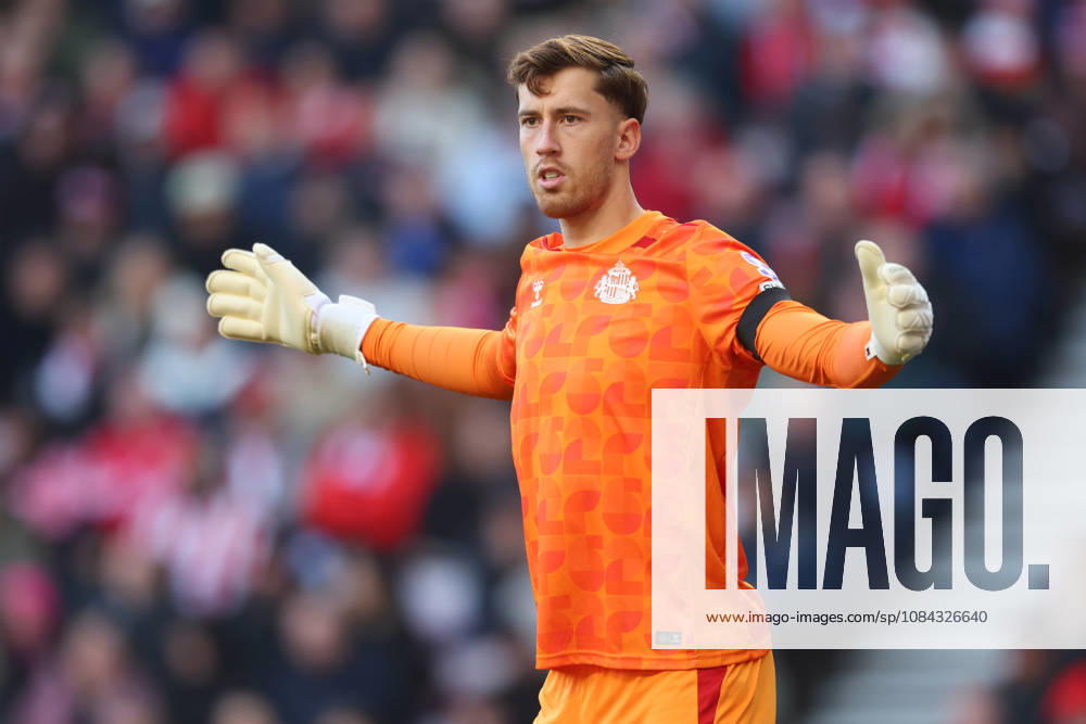 Sunderland v Brighton and Hove Albion - Premier League 2026 27 Robin Roefs, goalkeeper of Sunderland reacts during the Premier League 2026 27 match between Sunderland and Brighton & Hove Albion at Stadium of Light on October 10, 2026 in Sunderland, England. WARNING! This Photograph May Only Be Used For Newspaper And Or Magazine Editorial Purposes. May Not Be Used For Publications Involving 1 player, 1 Club Or 1 Competition Without Written Authorisation From Football DataCo Ltd. For Any Queries, Please Contact Football DataCo Ltd on +44 (0) 207 864 9121 Sunderland Stadium of Light England United Kingdom