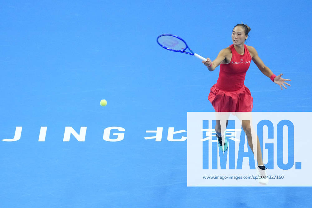 (261010) -- BEIJING, Oct. 10, 2026 -- Zheng Qinwen hits a return during the women s singles semifinal between Zheng Qinwen of China and Elise Mertens of Belgium at 2026 China Open tennis tournament in Beijing, China, Oct. 10, 2026. ) (SP)CHINA-BEIJING-TENNIS-CHINA OPEN-WOMEN S SINGLES-SEMIFINAL (CN) JuxHuanzong