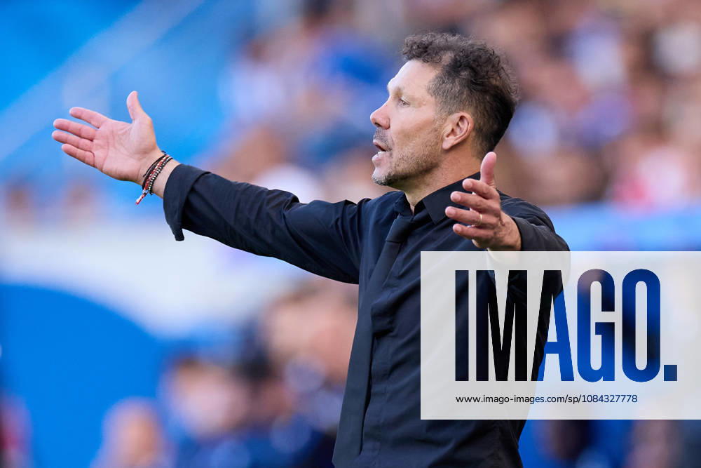 Diego Pablo Cholo Simeone head coach of Atletico de Madrid reacts during the LaLiga EA Sports match between Deportivo Alaves and Atletico de Madrid at Mendizorrotza on October 10, 2026, in Vitoria, Spain. Deportivo Alaves V Atletico De Madrid - La Liga EA Sports - ZUMAa181 20261010_zaa_a181_053