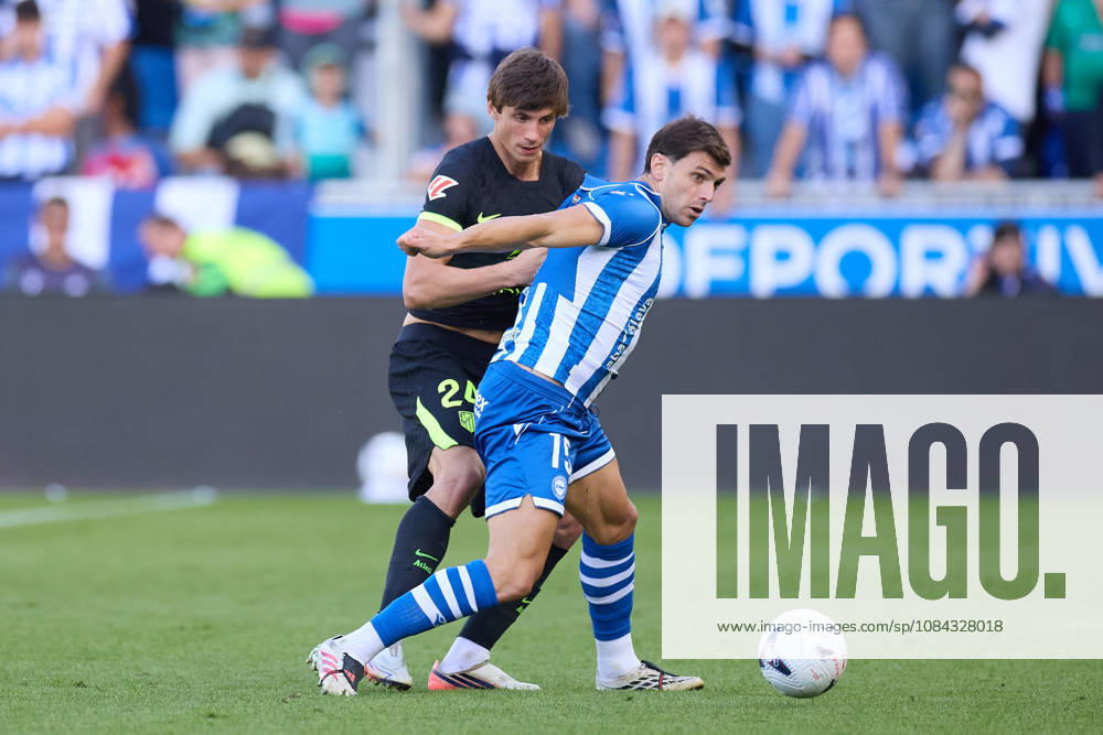 Robin Le Normand of Atletico de Madrid competes for the ball with Lucas Boye of Deportivo Alaves during the LaLiga EA Sports match between Deportivo Alaves and Atletico de Madrid at Mendizorrotza on October 10, 2026, in Vitoria, Spain. Vitoria Spain - ZUMAa181 20261010_zaa_a181_054