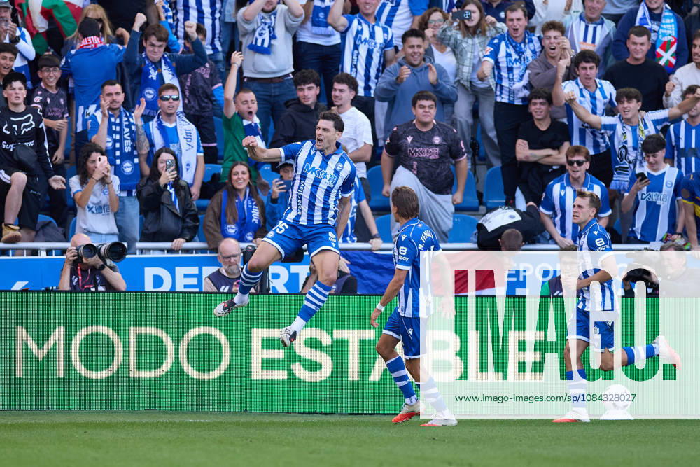 Lucas Boye of Deportivo Alaves celebrates after scoring the team s first goal during the LaLiga EA Sports match between Deportivo Alaves and Atletico de Madrid at Mendizorrotza on October 10, 2026, in Vitoria, Spain. Vitoria Spain - ZUMAa181 20261010_zaa_a181_056