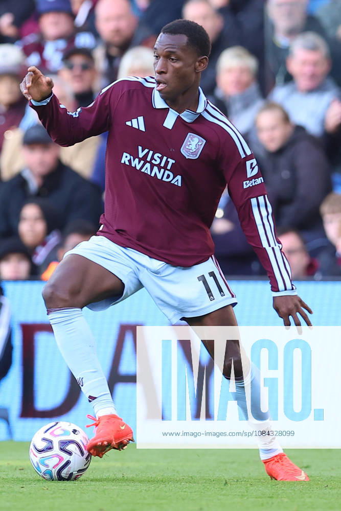 Aston Villa v Brentford, Premier League Nicolas Jackson of Aston Villa during the Aston Villa v Brentford Premier League match at Villa Park, Birmingham, England on 10 October 2026 Credit: Ryan Crockett Every Second Media Editorial use only. All images are copyright Every Second Media Limited. No images may be reproduced without prior permission. All rights reserved. Premier League and Football League images are subject to licensing agreements with Football DataCo Limited. see https: www.football-dataco.com