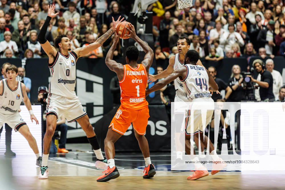 GER, BBL, easyCredit Basketball Bundesliga, Chemnitz, Niners Chemnitz - FC Bayern München Basketball Phlandrous Fleming Jr. (Niners Chemnitz, 1) Chemnitz Messe Chemnitz Sachsen Deutschland