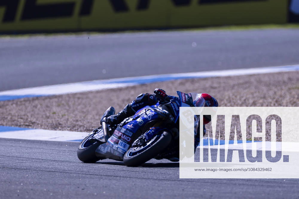 ESTORIL, PORTUGAL - OCTOBER 10: Twan Smits of Netherlands and Motoxracing WorldSBK Team competes during Race 1 during day two of the World Superbikes Estoril Round at Circuito Estoril on October 10, 2026 in Estoril, Portugal. Cascais Portugal - ZUMAl192 20261010_zsp_l192_027