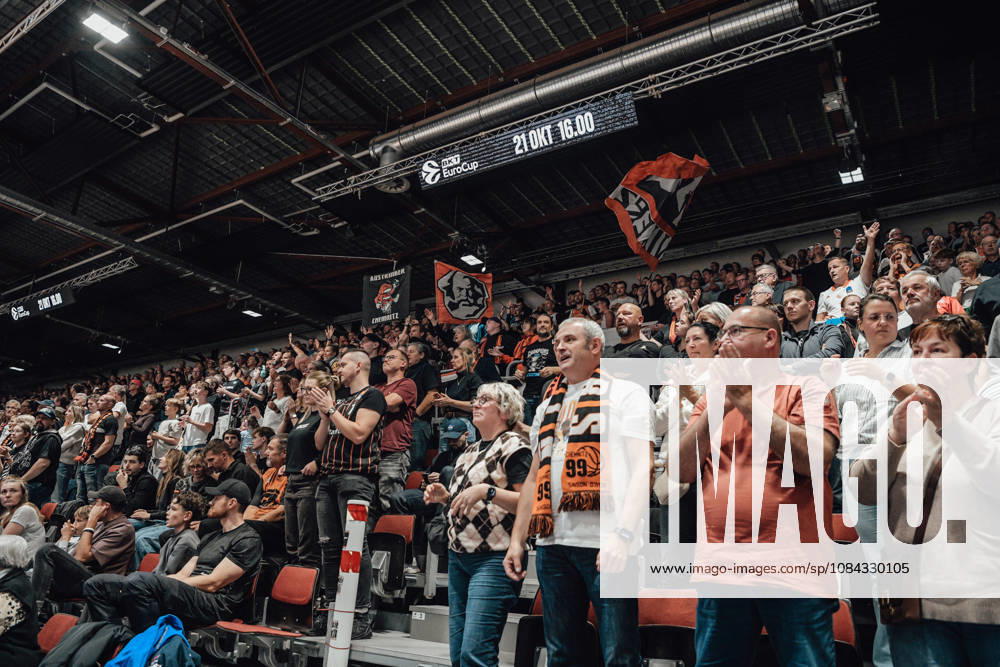 EasyCredit Basketball Bundesliga, 5. Spieltag, Niners Chemnitz -Bayern München 10.10.2026 ab 16:00 Uhr Chemnitz, Chemnitz Arena Im Foto: Fans Niners Chemnitz easyCredit Basketball Bundesliga, 5. Spieltag, Niners Chemnitz - Bayern München Chemnitz Sachsen Deutschland