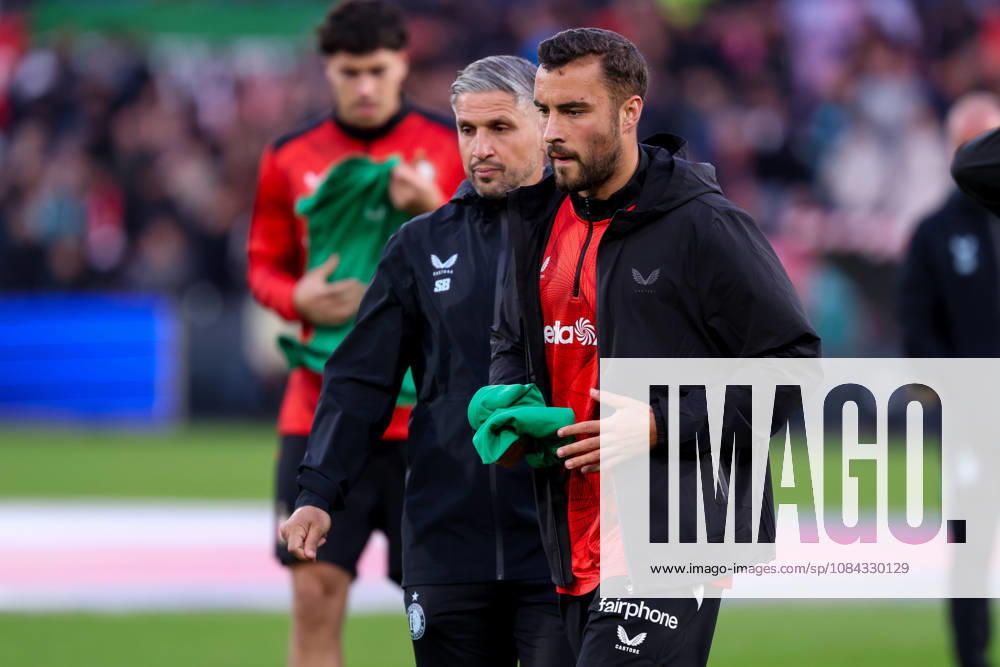 2026-10-10 Feyenoord v AZ Alkmaar - Dutch Eredivisie ROTTERDAM, NETHERLANDS - OCTOBER 10: Warming up of Charles Vanhoutte of Feyenoord during the Dutch Eredivisie match between Feyenoord and AZ Alkmaar at Stadion Feijenoord on October 10, 2026 in Rotterdam, Netherlands. Rotterdam Stadion Feijenoord Netherlands Content not available for redistribution in The Netherlands directly or indirectly through any third parties.