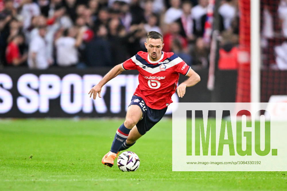 LOSC Lille v Le Havre Athletic Club - Ligue 1 McDonald s 2026 2027 Gaetan PERRIN of Lille during Ligue 1 McDonald s match between Lille and Le Havre at Stade Pierre-Mauroy on October 10, 2026 in Lille, France. Lille France