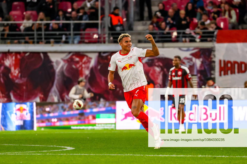 Antonio Nusa (RB Leipzig, 07) Jubel, Torjubel, jubelt ueber Tor zum 2:0, GER, RB Leipzig vs. Eintracht Frankfurt, Fussball, 1. Bundesliga Herren, 5. Spieltag, Spielzeit 2026 2027, 10.10.2026 DFL regulations prohibit any use of photographs as image sequences and or quasi-video. GER, RB Leipzig vs. Eintracht Frankfurt, Fussball, 1. Bundesliga Herren, 5. Spieltag, Spielzeit 2026 2027, 10.10.2026 Leipzig