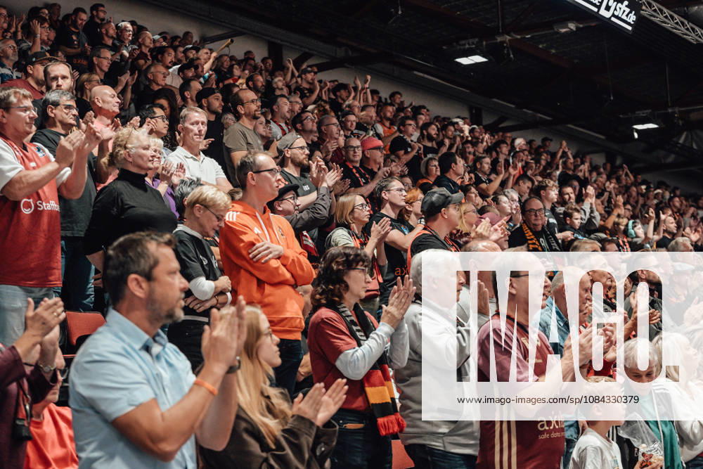 EasyCredit Basketball Bundesliga, 5. Spieltag, Niners Chemnitz -Bayern München 10.10.2026 ab 16:00 Uhr Chemnitz, Chemnitz Arena Im Foto: Fans Niners Chemnitz easyCredit Basketball Bundesliga, 5. Spieltag, Niners Chemnitz - Bayern München Chemnitz Sachsen Deutschland