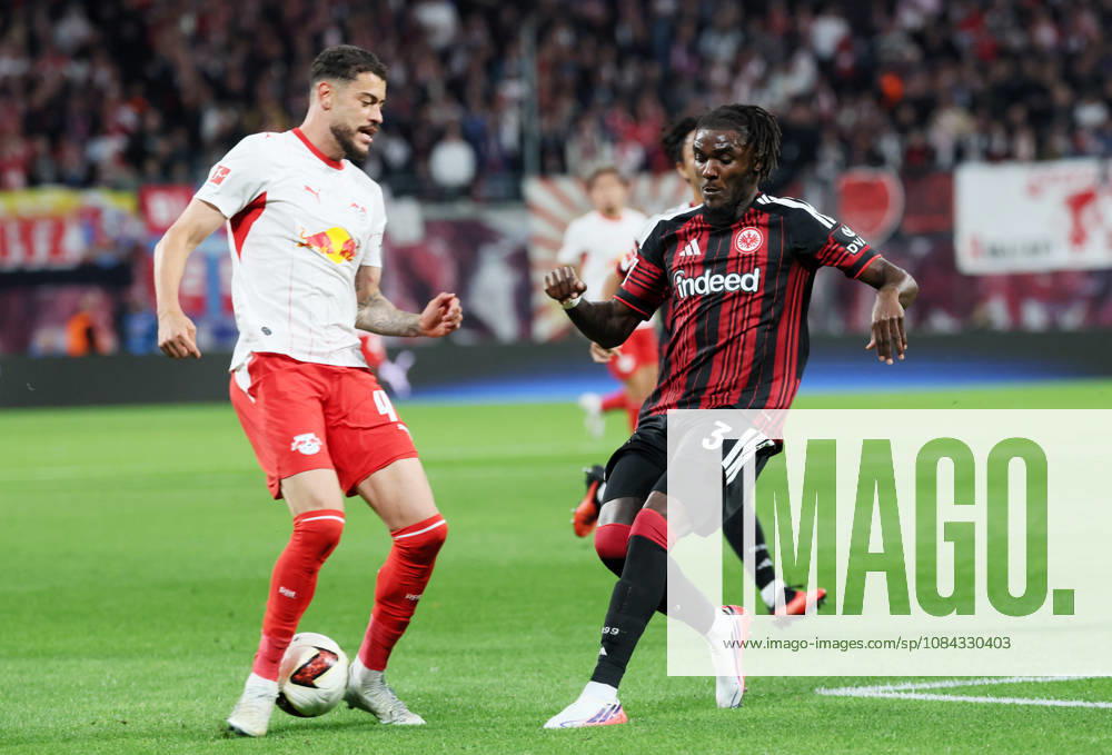 RB Leipzig - Frankfurt Bundesliga Leipzig, 10.10.2026, Red Bull Arena, Fußball, 1.Bundesliga, 5.Spieltag , RB Leipzig vs. SG Eintracht Frankfurt , Im Bild von links: Romulo (40, RB Leipzig), Lilian Brassier (3, Frankfurt). , Nur zur redaktionellen Nutzung. Only editorial use. , DFL DFB regulations prohibit any use of photographs as image sequences and or quasi-video. ,