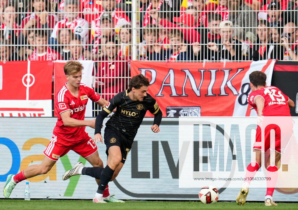 Andras Schaefer (1. FC Union Berlin, 13) im Zweikampf mit Maurice Krattenmacher (SV Elversberg, 7) GER, 1.FC Union Berlin vs SV Elversberg, 1. Bundesliga, 5. Spieltag, Saison 2026-27, Stadion An der Alten Foersterei, Berlin, 10.10.2026 DFL REGULATIONS PROHIBIT ANY USE OF PHOTOGRAPHS AS IMAGE SEQUENCES AND OR QUASI-VIDEO 1.FC Union Berlin vs SV Elversberg, 1. Bundesliga, 5. Spieltag, Saison 2026-27, 10.10.2026 Berlin