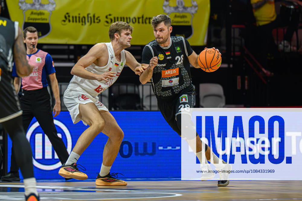 Basketball - Saison 2026 2027 - 2. Bundesliga Pro-A - 4. Spieltag: Nürnberg Falcons Basketball Club NBC - Kreisbau Kirchheim Knights - AlSch - - Jarne Jürgens Juergens (21, Nürnberg Falcons BC NBC ) Nicolas Bretzel (21, Kreisbau Kirchheim Knights )