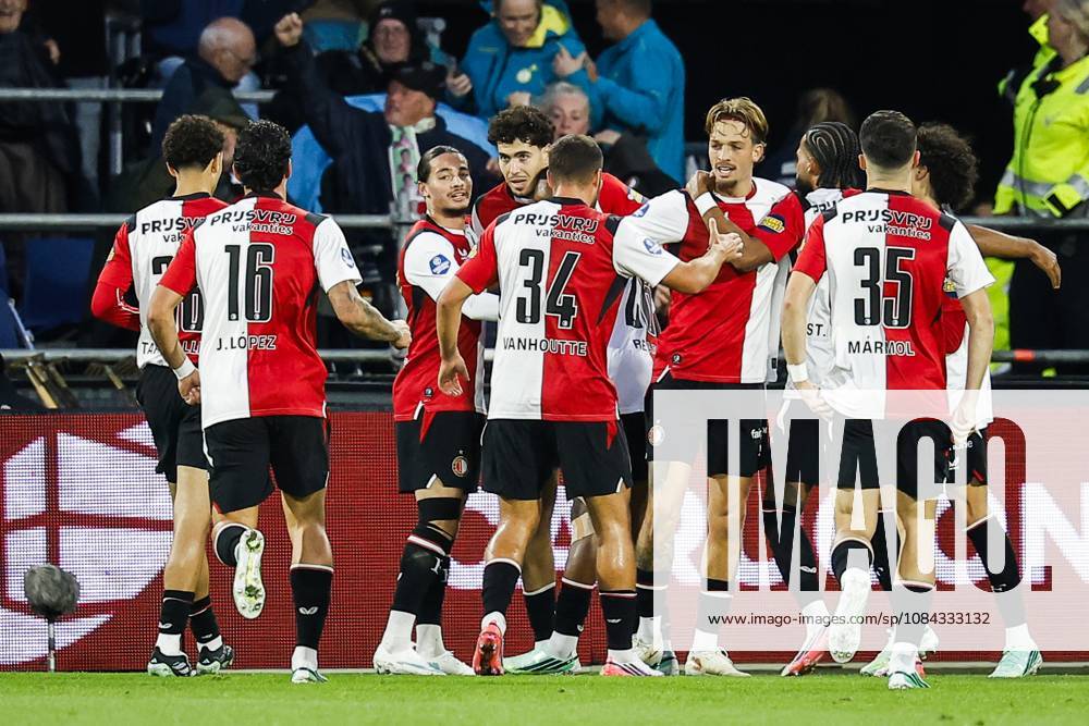 ROTTERDAM - Nacho Ferri of Feyenoord celebrates the 1-0 during the Dutch Eredivisie match between Feyenoord and AZ Alkmaar at Feyenoord stadium De Kuip on October 10, 2026 in Rotterdam, the Netherlands. BAS CZERWINSKI ANP Eredivisie 2026 27 ANPxSportx IVx 572042044 originalFilename: 572042044