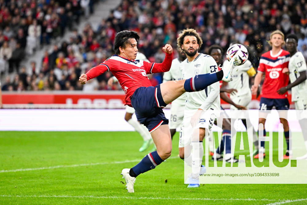 LOSC Lille v Le Havre Athletic Club - Ligue 1 McDonald s 2026 2027 Ayase UEDA of Lille and Ahmed TOUBA of Le Havre AC during Ligue 1 McDonald s match between Lille and Le Havre at Stade Pierre-Mauroy on October 10, 2026 in Lille, France. Lille France