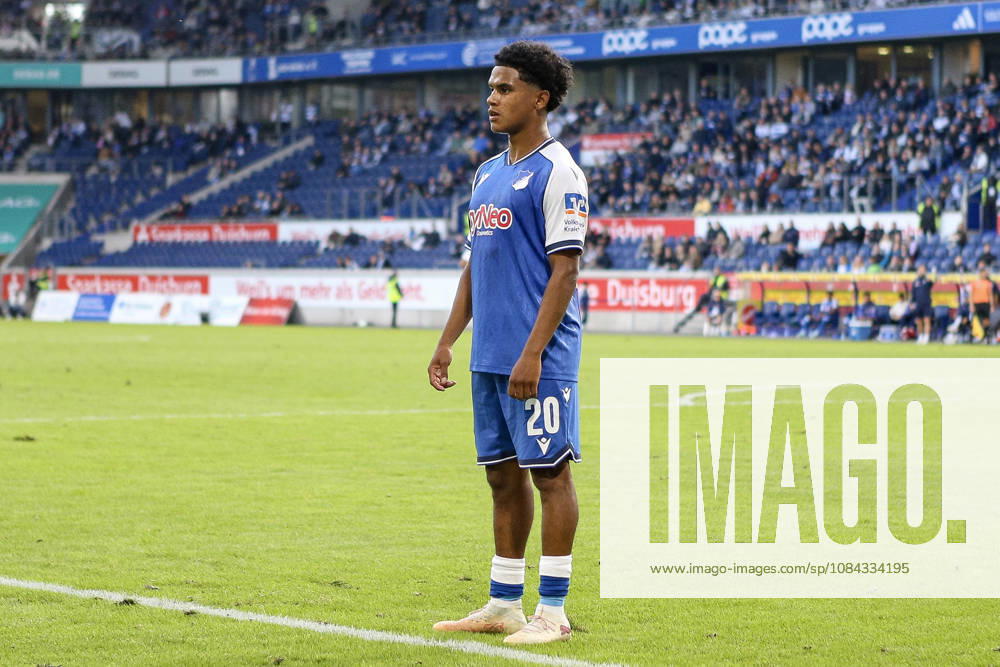 GER, Fussball, Herren, 3. Liga, Saison 2026 2027, MSV Duisburg - TSG Hoffenheim II Tiago Poller (TSG II) schaut Duisburg schauinsland-reisen-Arena Nordrhein-Westfalen Deutschland