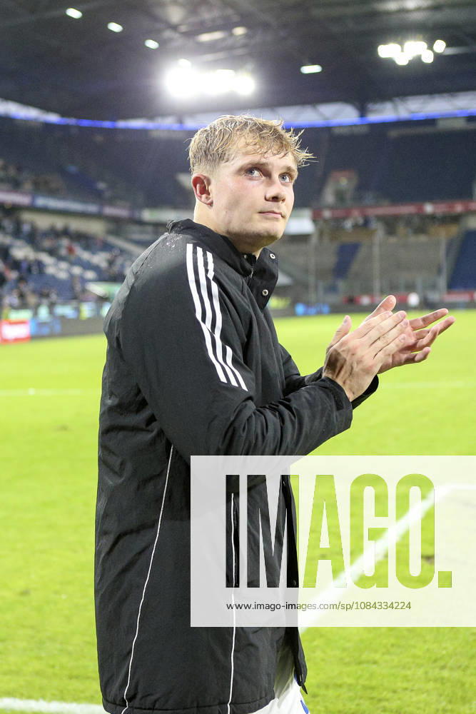 GER, Fussball, Herren, 3. Liga, Saison 2026 2027, MSV Duisburg - TSG Hoffenheim II Peter Remmert (Duisburg) Schlussjubel, jubelt nach dem Sieg Duisburg schauinsland-reisen-Arena Nordrhein-Westfalen Deutschland