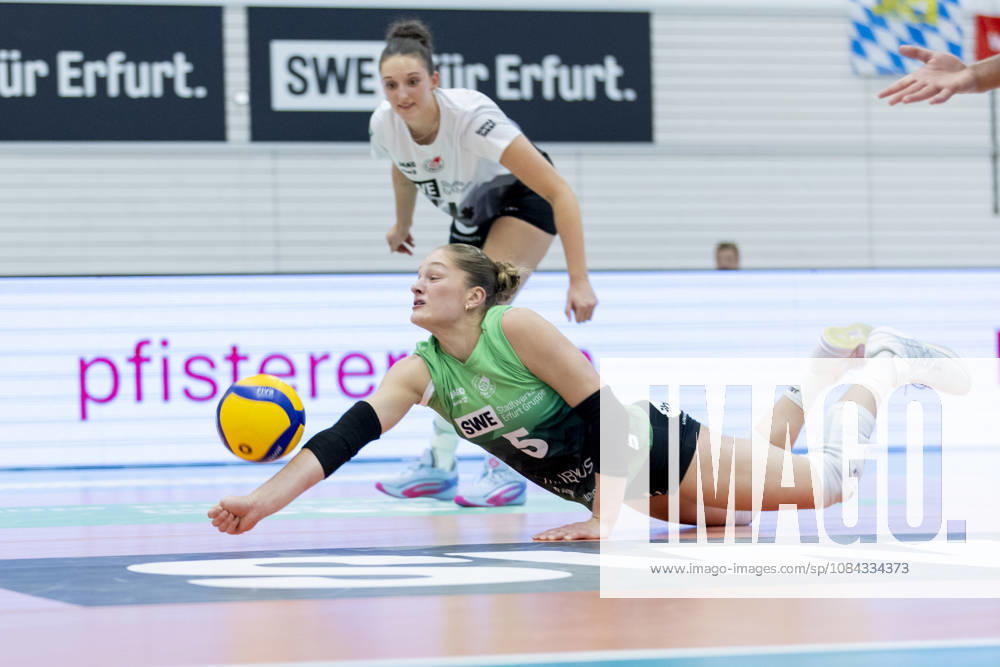 DEKRA 1. Bundesliga Frauen: Schwarz-Weiss Erfurt vs. Rote Raben Vilsbiburg; Erfurt; 10.10.2026 Lotte Goertz ( 5; Schwarz-Weiss Erfurt) DEKRA 1. Bundesliga Frauen: Schwarz-Weiss Erfurt vs. Rote Raben Vilsbiburg; Riethsporthalle Erfurt