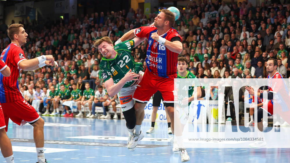 Deutschland, Göppingen, Handball Opel HBL Bundesliga, FRISCH AUF! Göppingen vs. SG BBM Bietigheim, v.l. Erik Persson (FAG), Fabian Wiederstein (BBM)