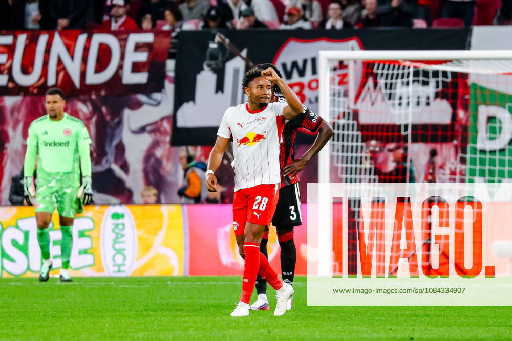 Christopher Nkunku (RB Leipzig, 28) Jubel, Torjubel, jubelt ueber Tor zum 4:0, Hattrick, GER, RB Leipzig vs. Eintracht Frankfurt, Fussball, 1. Bundesliga Herren, 5. Spieltag, Spielzeit 2026 2027, 10.10.2026 DFL regulations prohibit any use of photographs as image sequences and or quasi-video. GER, RB Leipzig vs. Eintracht Frankfurt, Fussball, 1. Bundesliga Herren, 5. Spieltag, Spielzeit 2026 2027, 10.10.2026 Leipzig