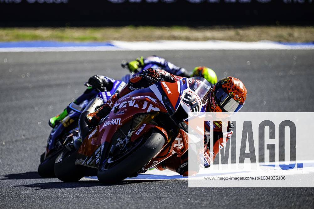 Jake Dixon of Honda HRC in action during the Race 1 of the FIM Superbike World Championship, WM, Weltmeisterschaft at Circuito Estoril on October 10, 2026 in Cascais, Portugal. Cascais Portugal - ZUMAr200 20261010_zsp_r200_078