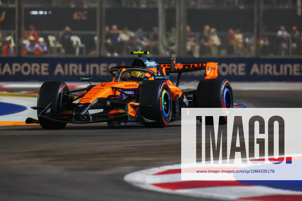 Formula 1 Singapore Grand Prix SINGAPORE - OCTOBER 10: McLaren s driver Lando Norris during the Qualifying Session at the Formula One Grand Prix of Singapore, at the Marina Bay Street Circuit in Singapore, on October 10, 2026. Daniel Ceng Anadolu Singapore Singapore. Editorial use only. Please get in touch for any other usage.